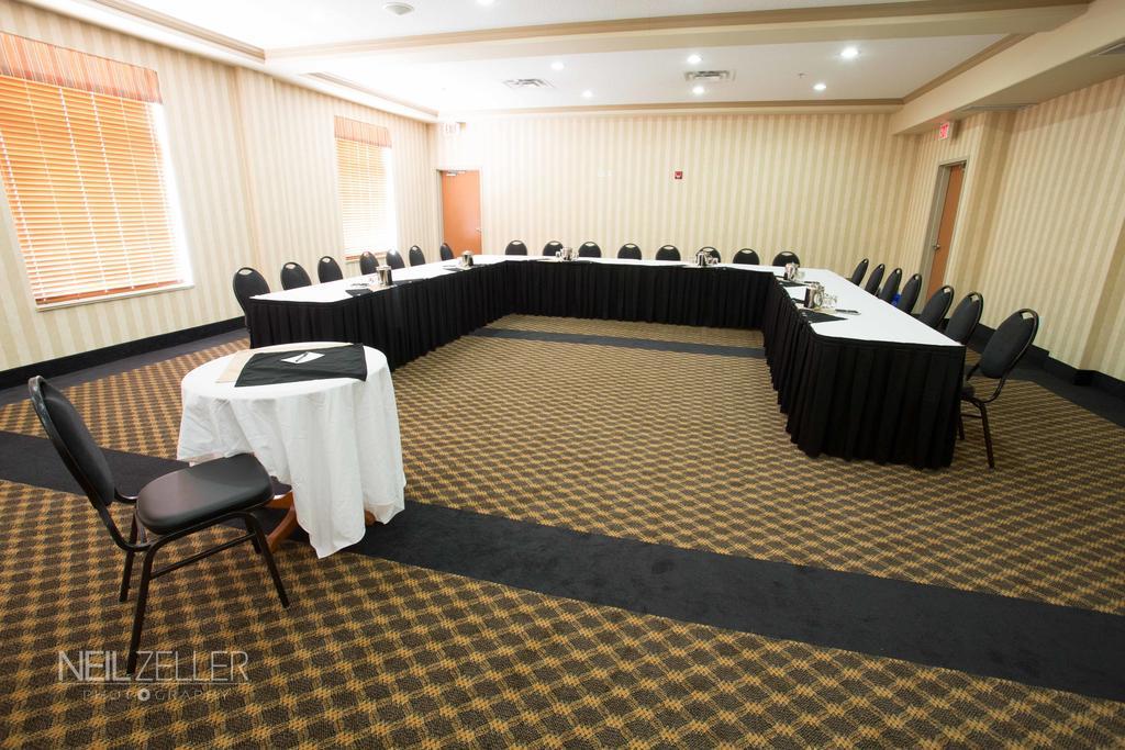 Days Inn & Suites By Wyndham Edmonton Airport Leduc Zewnętrze zdjęcie